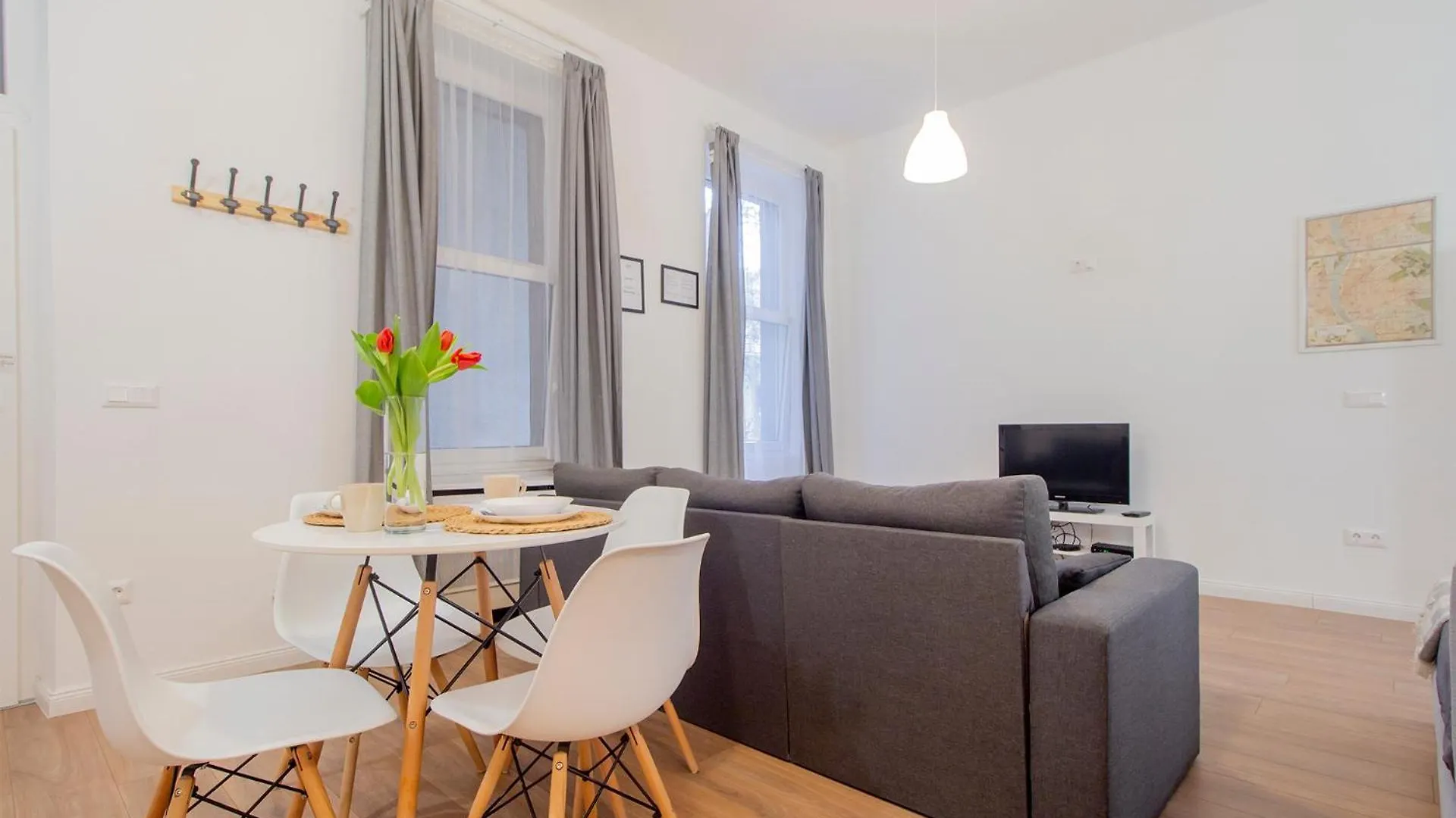 Dob-Lak With Free Private Parking Apartment Budapest Hungary